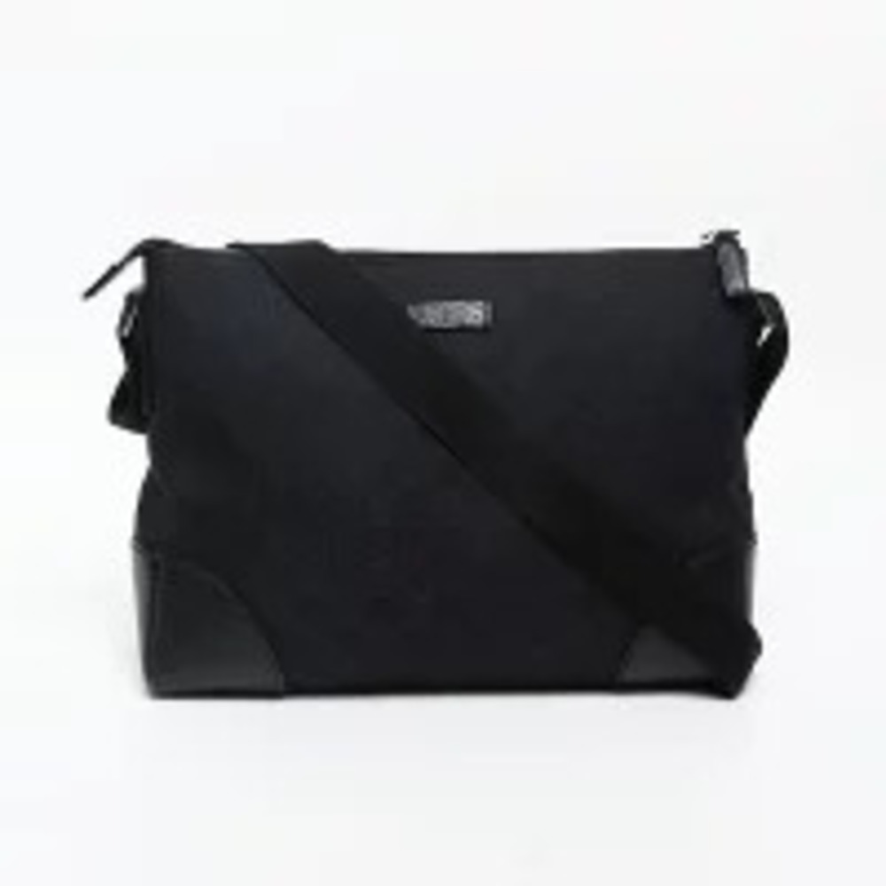 Gucci GG Shoulder Bag Black Canvas Leather